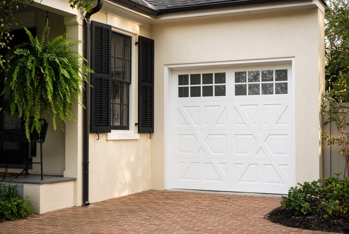 Garage door in Mandeville